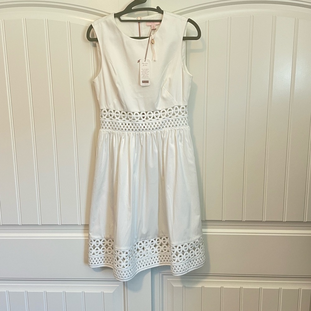 NWT Ted Baker eyelet trim white knee length dress size 4